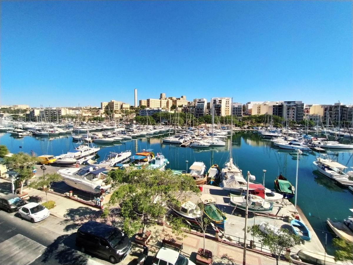 2 Bedroom, Bright & Central Top Floor Apartment - 5 Msida Exteriör bild