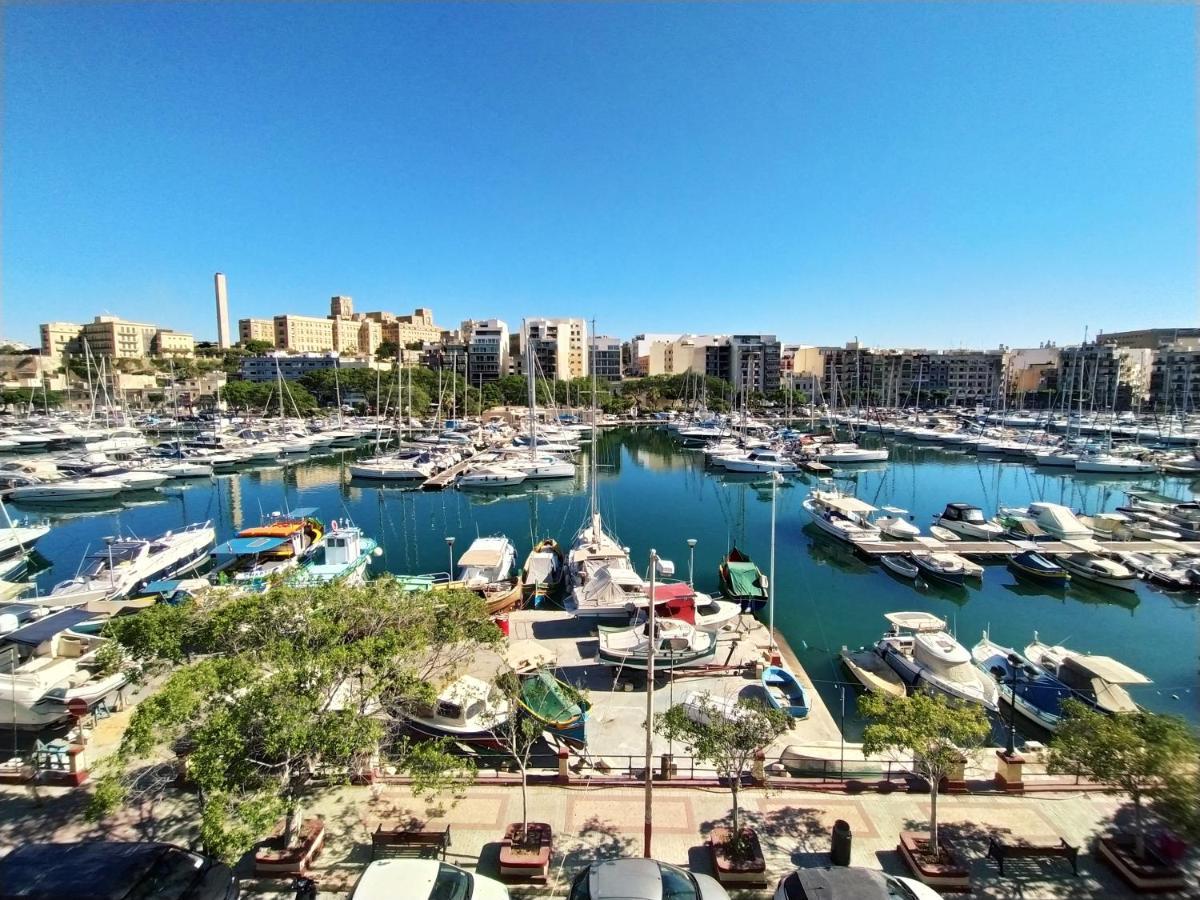 2 Bedroom, Bright & Central Top Floor Apartment - 5 Msida Exteriör bild