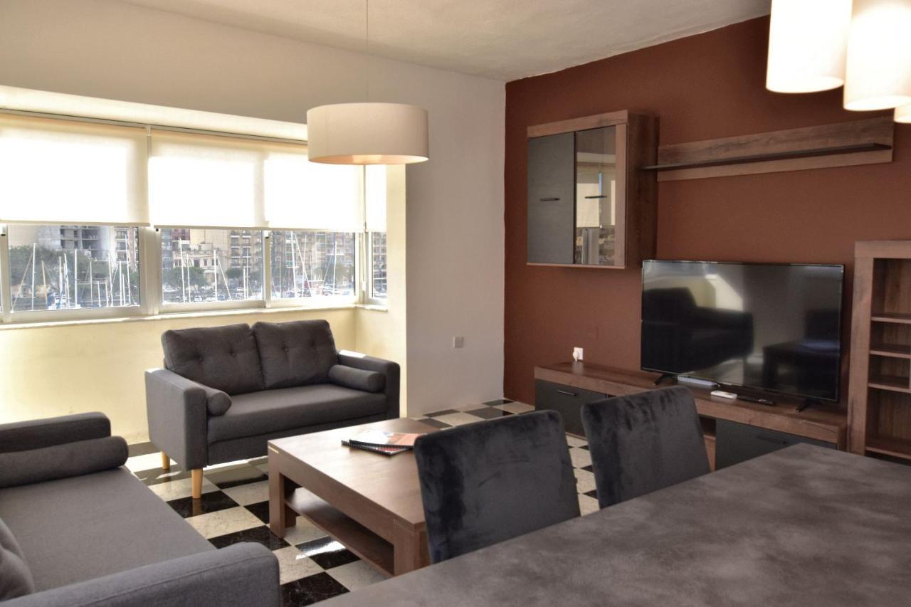 2 Bedroom, Bright & Central Top Floor Apartment - 5 Msida Exteriör bild