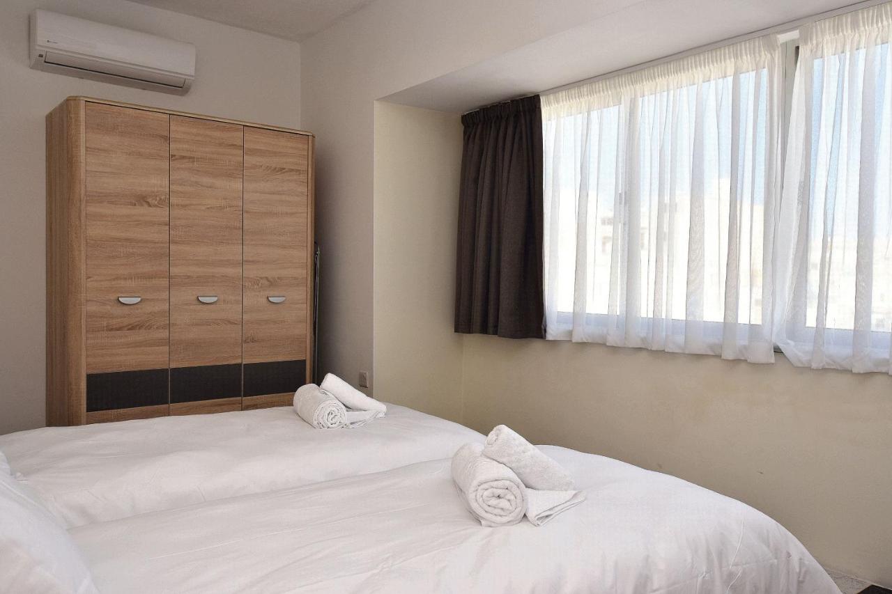 2 Bedroom, Bright & Central Top Floor Apartment - 5 Msida Exteriör bild